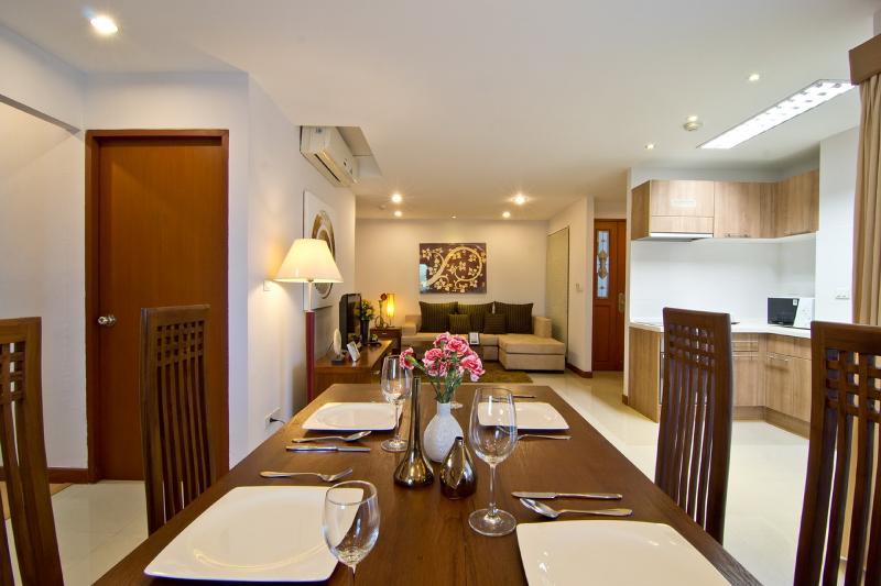 Lasalle Suites Hotel & Residence Bangkok Exterior photo