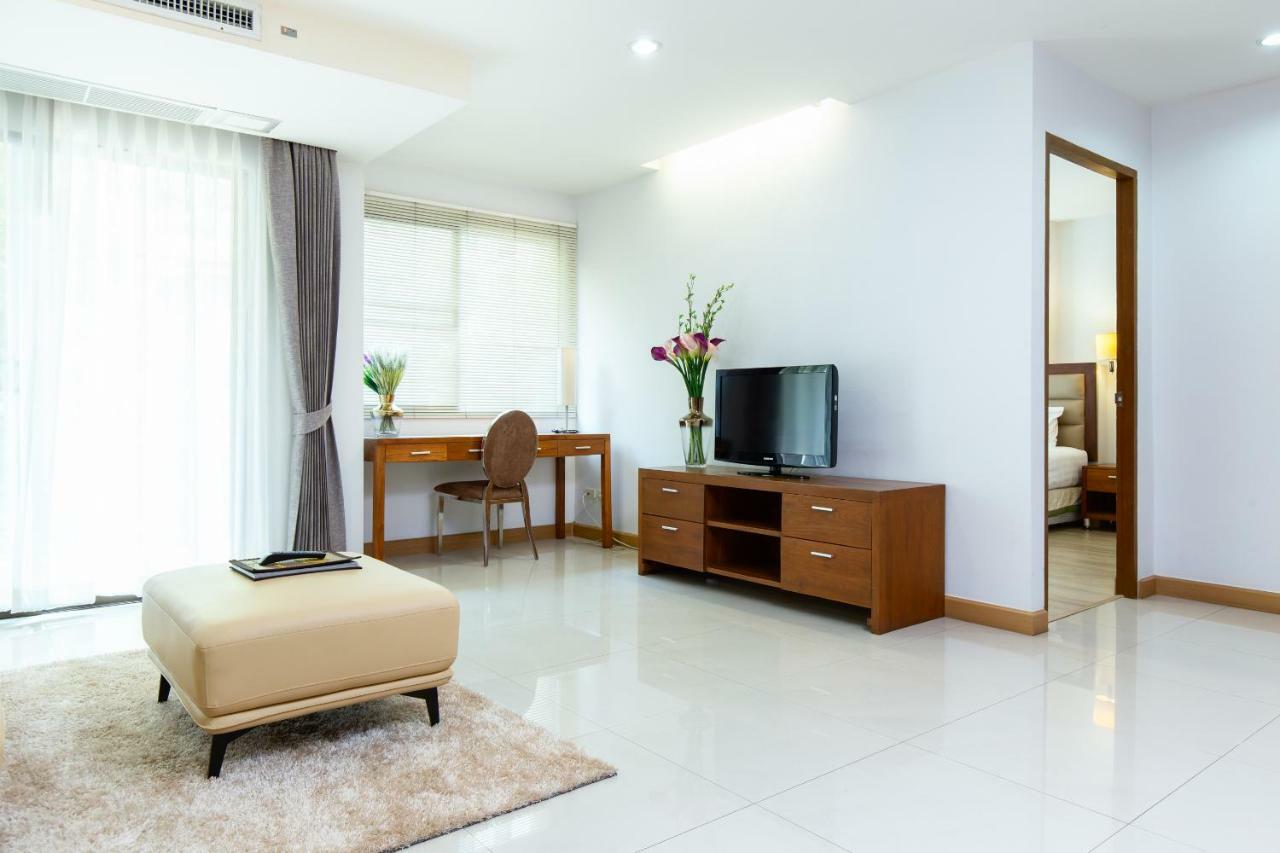 Lasalle Suites Hotel & Residence Bangkok Exterior photo